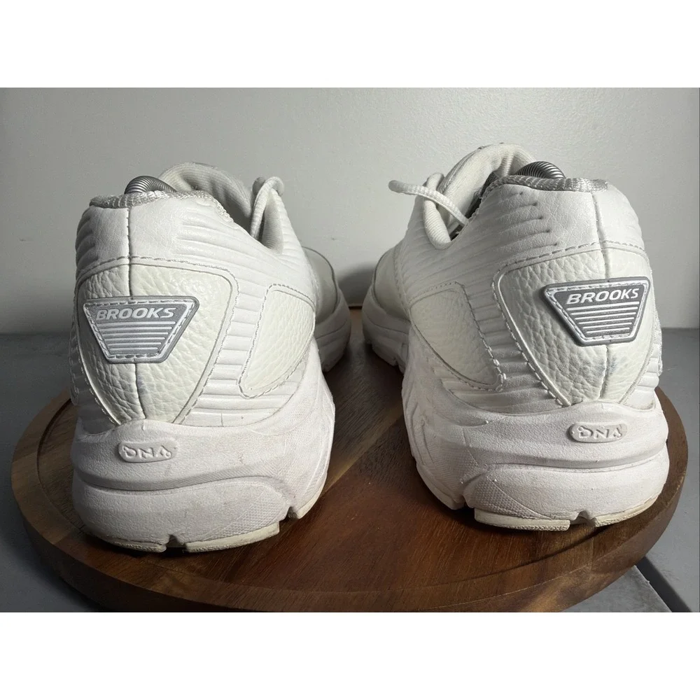 Brooks Addiction Walker 2 Men’s 10.5 D White Leather Walking Shoes 1103181D142